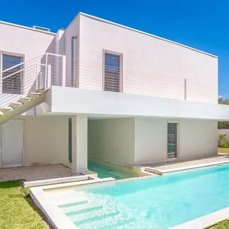 Appartamento Modern With Swimming Pool And Parking! Olbia